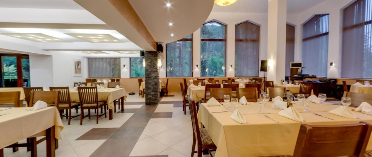 Balkan Hotel Chiflik Exterior photo